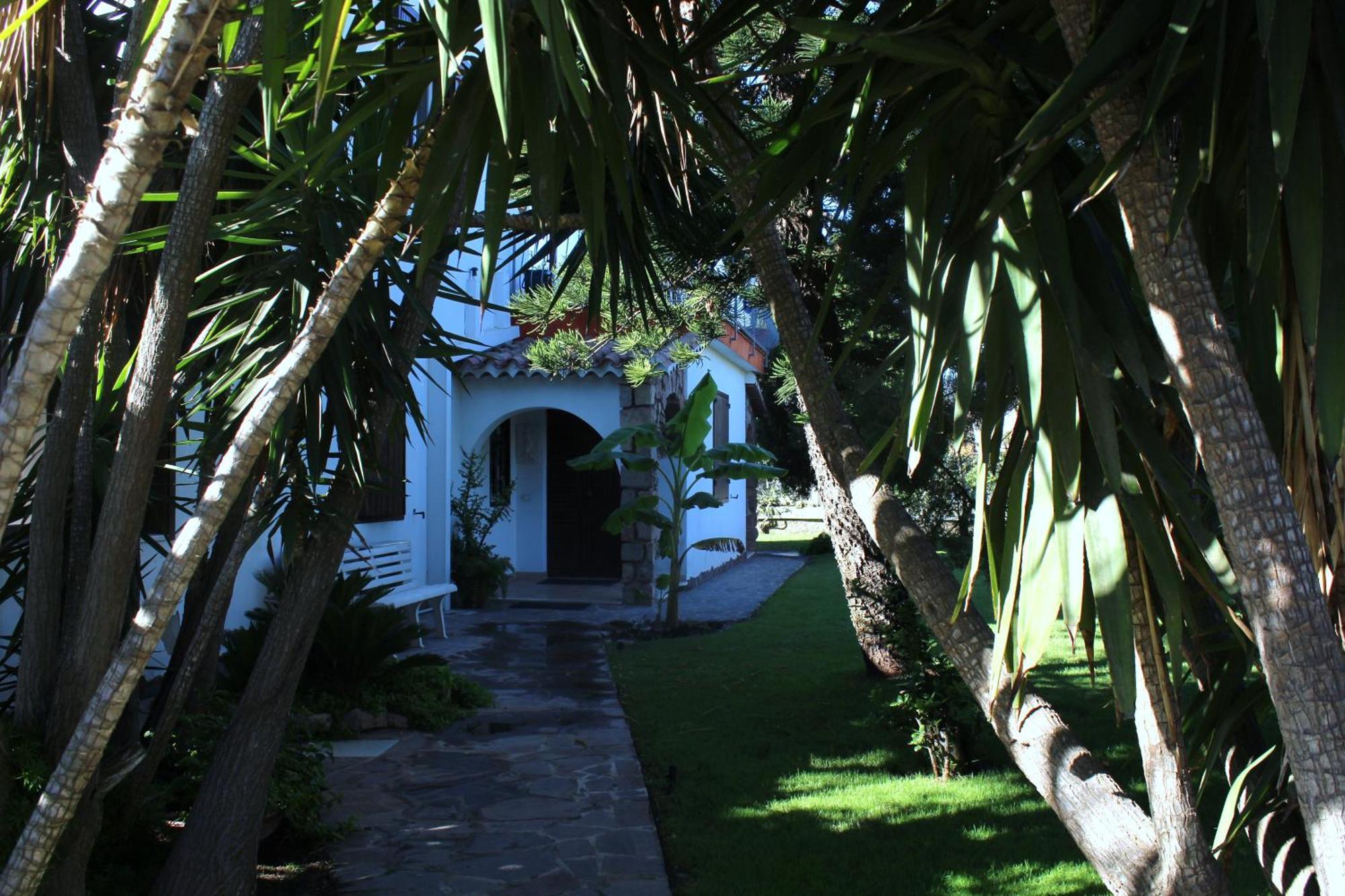 Los Flamingos Bed & Breakfast La Maddalena  Exterior photo